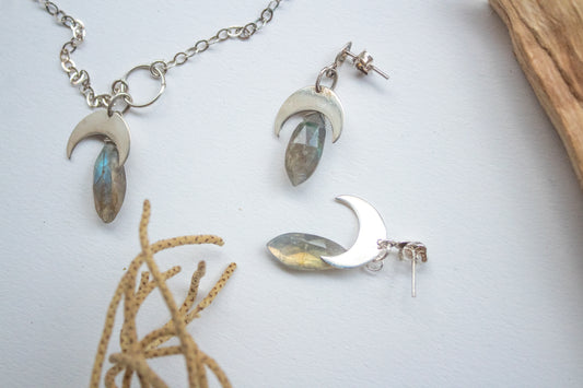 Nike. Silver earrings with moon and marquis labradorite